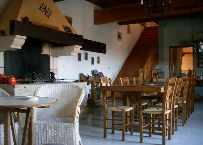 D'hotes Domaine De Beaupre 3* Нарбонна
